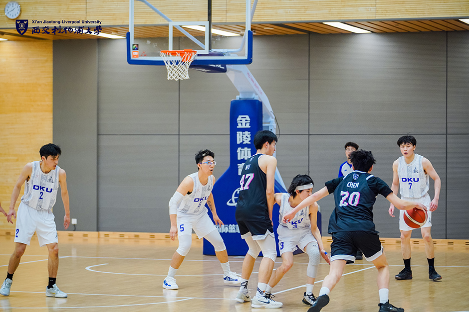 弱侧插